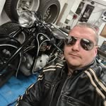 Daniel Resch - @papiermacher85 - Instagram