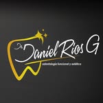 Implantes dentales |  Odontólogo | Diseño de Sonrisa - @od.danielriosgiraldo - Instagram