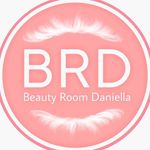 ALUNGIREA UNGHIILOR   LAMINARE  BUIUCANI - @beauty.room.daniella - Instagram