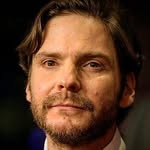 Daniel Brühl - @daniel.bruhl_overly_obssed_fan - Instagram