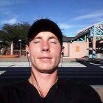 Daniel Sky Shumpert - @rightchussohotdaddy - Instagram