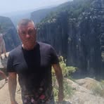 Daniel Staniszewski - Facebook