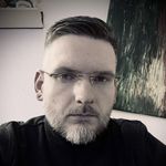 Daniel Starke - @derotes87 - Instagram