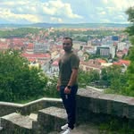 Daniel Stroe - @daniel.stroe.22 - Instagram