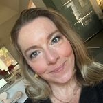 Julie Daniel Strum - @strumjewels - Instagram