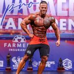 Daniel Stull - IFBB Pro - @itsbatdan_ifbbpro - Instagram