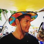 Daniel🦒 - @danieltaller - Instagram