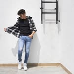Danii Brand - @daniel.vallejo.ec - Instagram