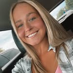 Danielle V - @danielle_vanderhoof - Instagram