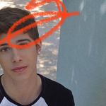 @daniel_versace_cont_nou - Instagram