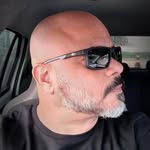 Daniel Wanderley • Front-End Engineer - @danielwanderley.com.br - Instagram