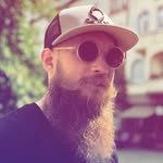 Daniel - @daniel_wearssunglassesatnight - Instagram