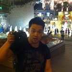 Daniel Yang - @7ri11ionaire - Instagram