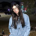 dani - @daniela.again - Instagram