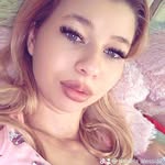 Daniela S. Georgi Ana - @daniela_alessia2 - Instagram