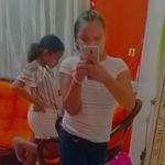Daniela Almendarez - @daniela.almendarez.12979 - Instagram