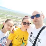 Daniela Andries - @daniela.andries.7 - Instagram