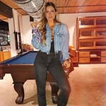 Daniela Austin - @danielaaustin1 - Instagram