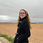 Daniela Ligia Bota - @d_l_bota04 - Instagram