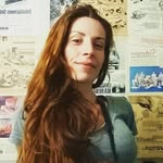 Daniela Caro - @la.catenaria.tarot - Instagram