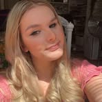Daniela Walker-Chapman - Facebook