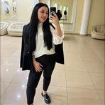 Daniela Cherry - Facebook