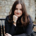 Daniela Cook - @int.reflections - Instagram