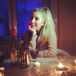 Daniela Crawford - @djdiaryreports - Instagram