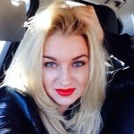 Daniela Ellis - @daniela72elhg - Instagram