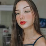 Daniela Ester - @danielaester52 - Instagram