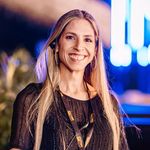 Daniela Esteves - @dani.esteves - Instagram