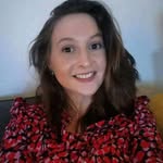 Daniela Favéla - @elynishobell - Instagram