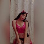 Daniela Flores - @daniela.flores05 - Instagram