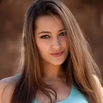 Daniela mills - @danielamills67 - Instagram