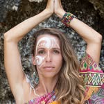 Daniela Pop - @danypopyoga - Instagram