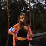 Daniela Sharma - @danielashrm - Instagram