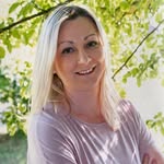 Daniela Wolf - @dawo.scentsy - Instagram