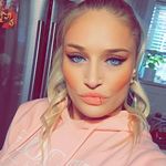 Danielle Aubin - @ms.purplekush - Instagram