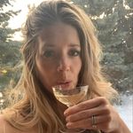 Danielle Ayotte - @leeloubrosmusic - Instagram