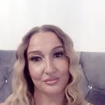 Danielle Ball - @danielleball1986 - Instagram