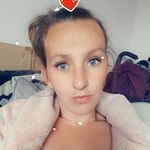 Danielle Baxter - @danielle.baxter.562329 - Instagram
