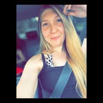 Danielle Benefield - @danielle.benefield96 - Instagram