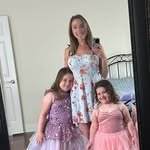 Danielle Bessette - @paradda09 - Instagram