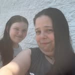 Danielle Bessette - @dee19832001 - Instagram