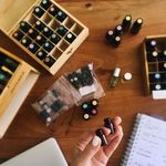 Danielle Bourassa - @busy.bs.essentials - Instagram