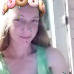 Danielle Bourque - @deedee09018423 - Instagram