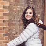 Danielle Bourque - @ellie_ft.danielle - Instagram