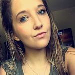 Danielle Bowles - @danib2018 - Instagram