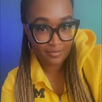 Danielle Braxton-Davis - @danniebna - Instagram