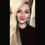 Danielle Brett - @daniellebrett125 - Instagram